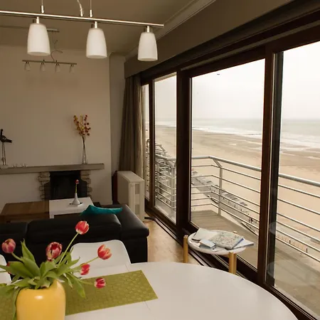 Apartment Lecomte - The Shoreline Seabreeze 145 Ostende