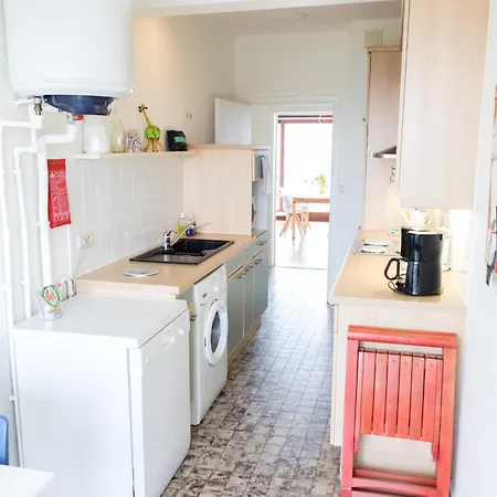 Lecomte - The Shoreline Seabreeze 145 Apartment Ostende