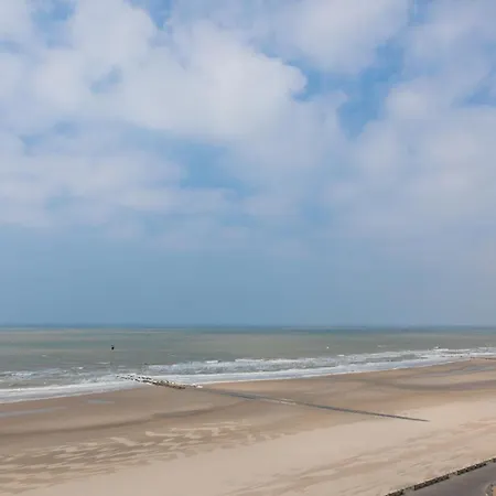 Apartment Lecomte - The Shoreline Seabreeze 145