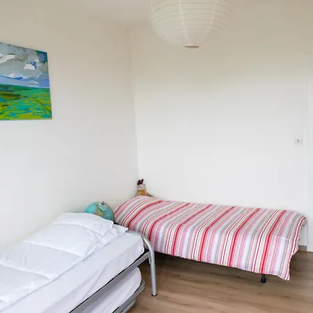 Lecomte - The Shoreline Seabreeze 145 Appartement *